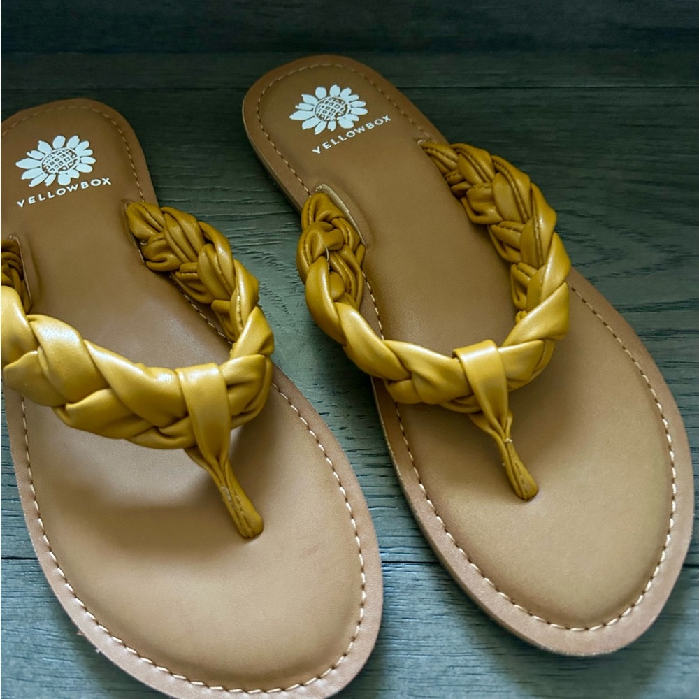 NWOT! Size 8.5 YellowBox Women's Mustard Braided Dauphine Sandals